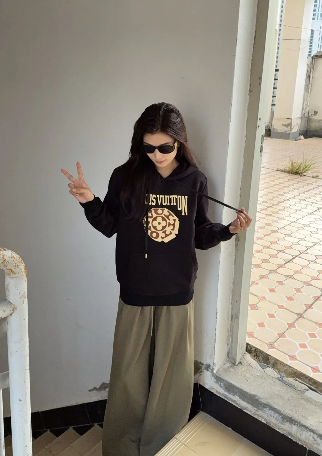 Louis Vuitton/Louis Vuitton 25Fw 3D letter patch hooded sweatshirt